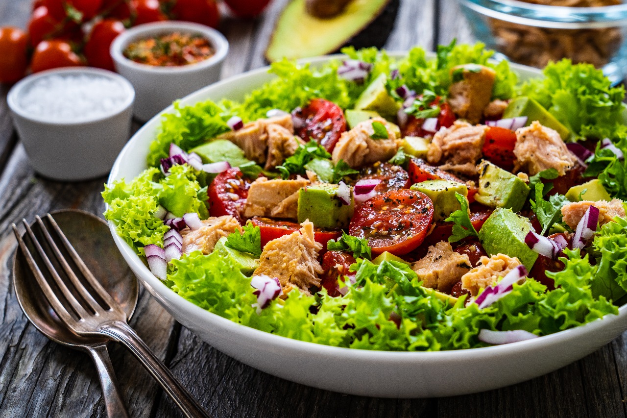 Ensalada de Bonito del Norte Fresco de Costera.